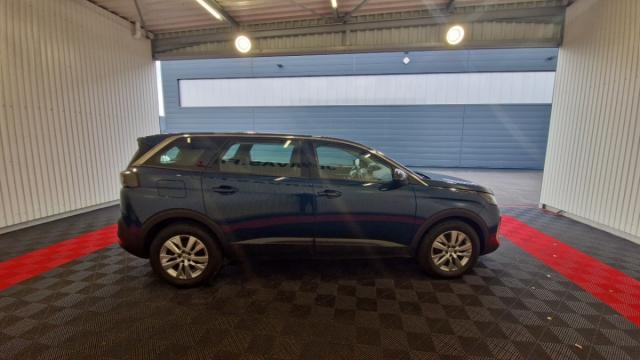 Peugeot 5008 image 5