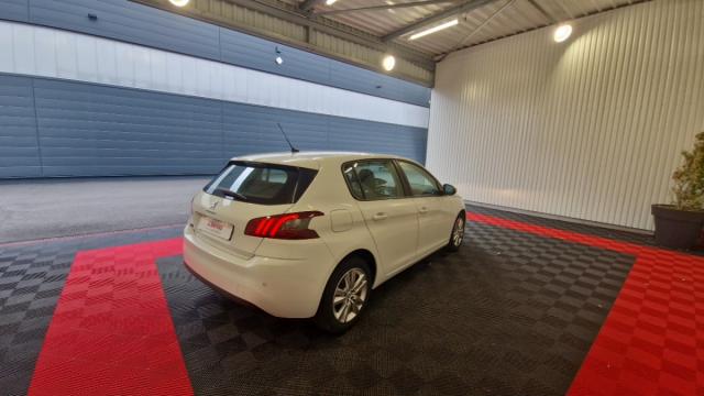 Peugeot 308 image 5