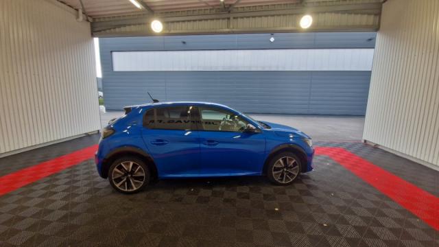 Peugeot 208 image 4