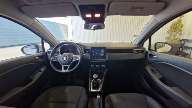 Renault Clio image 9