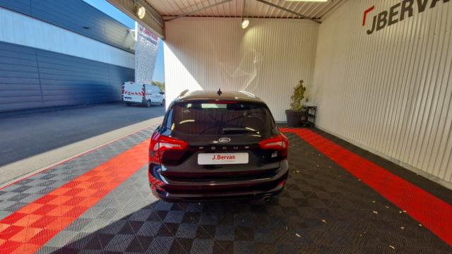 Ford Focus image 5