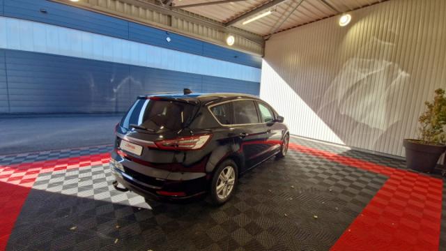 Ford S-Max image 1