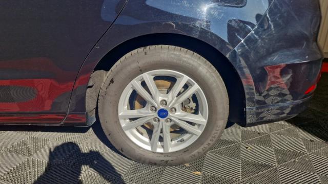 Ford S-Max image 4