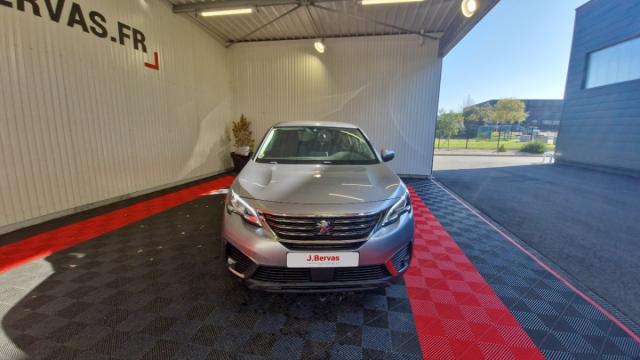 Peugeot 5008 image 2