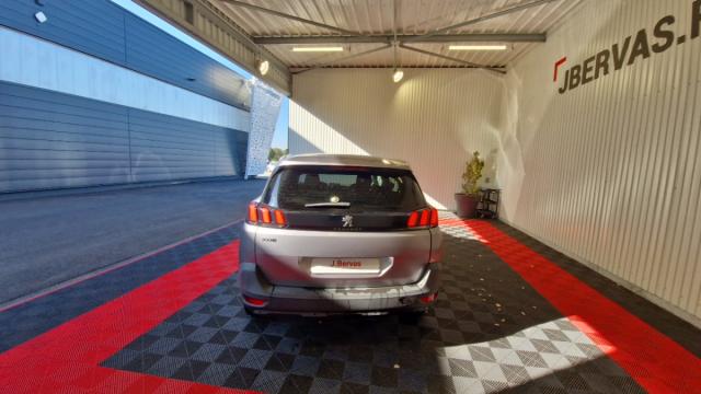 Peugeot 5008 image 4