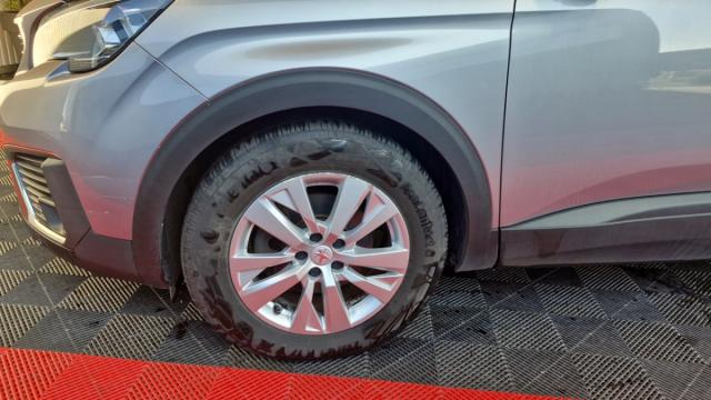 Peugeot 5008 image 7