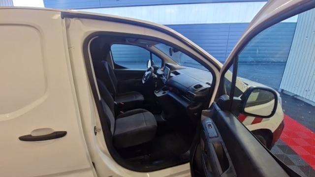 Peugeot Partner image 2
