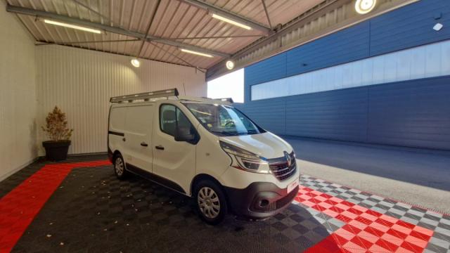 Renault Trafic image 3
