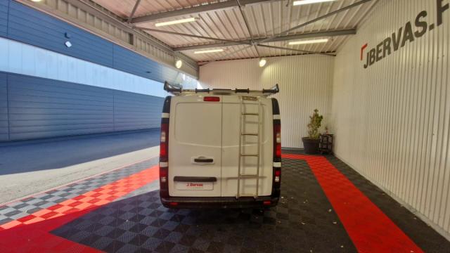 Renault Trafic image 8