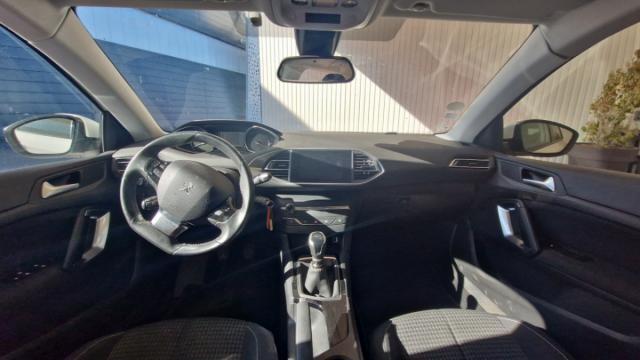 Peugeot 308 image 7