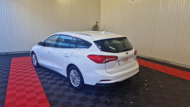 Ford Focus image 4