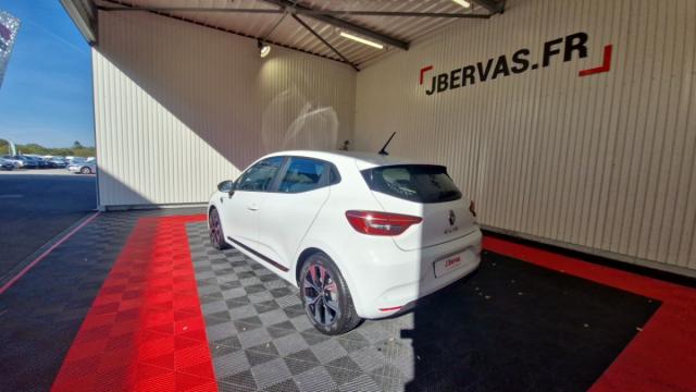 Renault Clio image 8