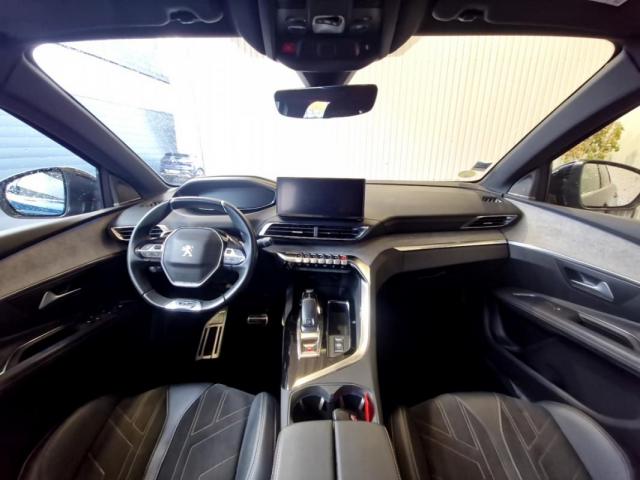 Peugeot 3008 image 2