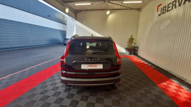 Dacia Jogger image 1