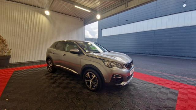 Peugeot 3008 image 3