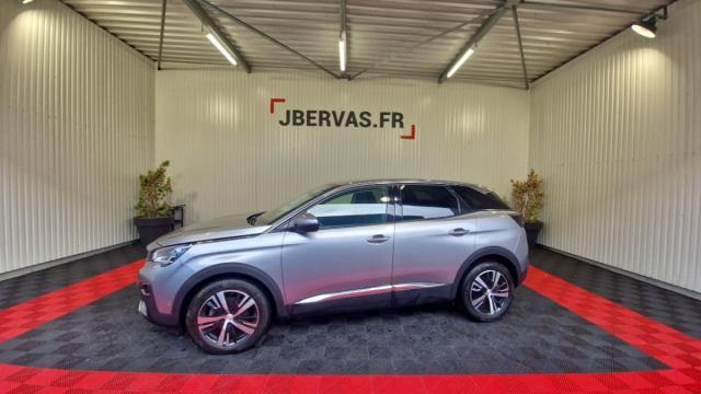 Peugeot 3008 image 2