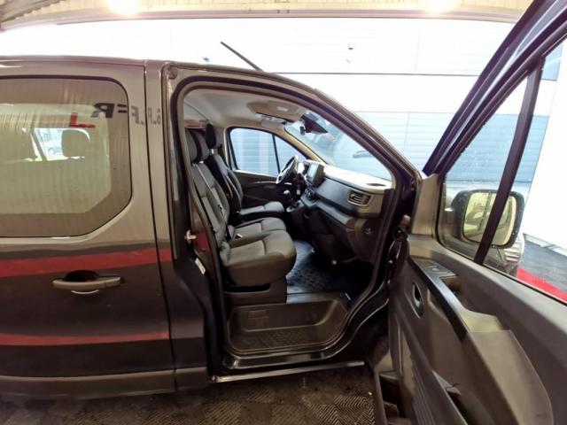 Renault Trafic image 8