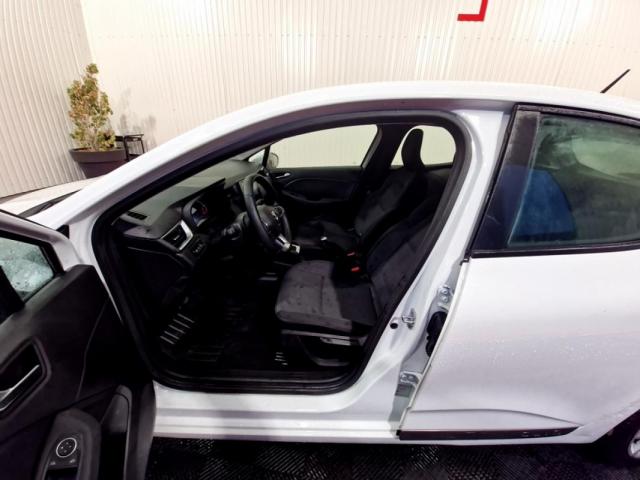 Renault Clio image 9