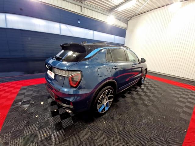 Lynk & Co 01 image 4