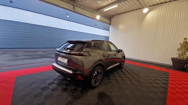 Peugeot 2008 image 1