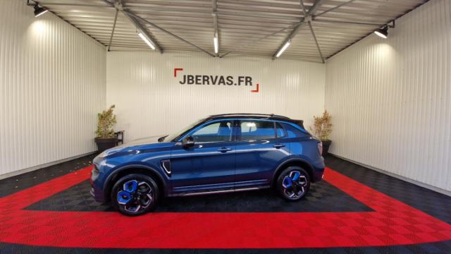 Lynk & Co 01 image 5