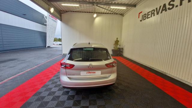 Opel Insignia Sports Tourer image 6