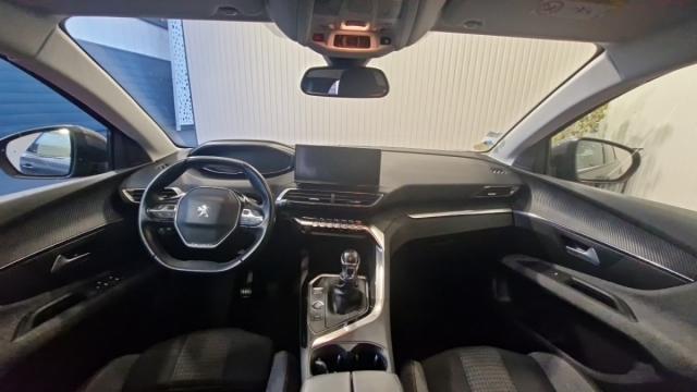 Peugeot 3008 image 1