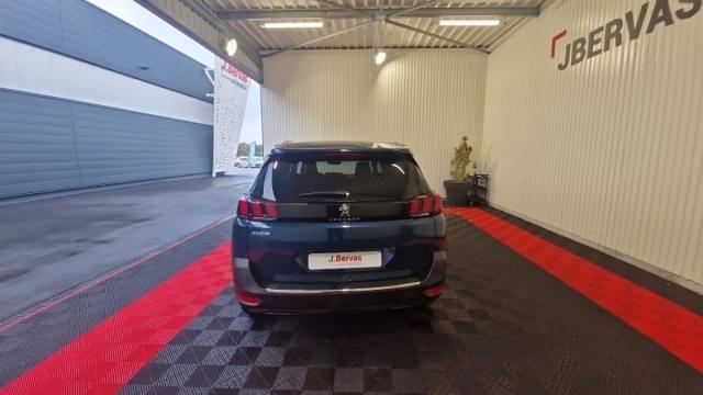 Peugeot 5008 image 2