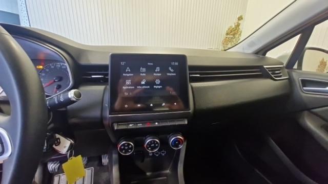 Renault Clio image 2