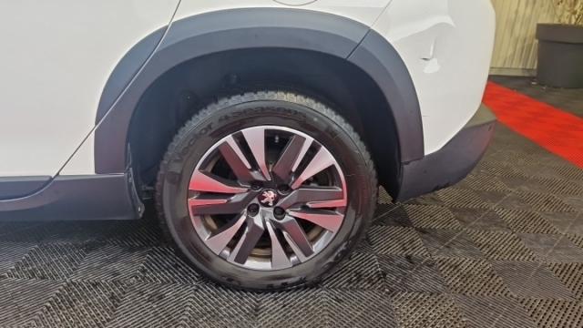 Peugeot 2008 image 2