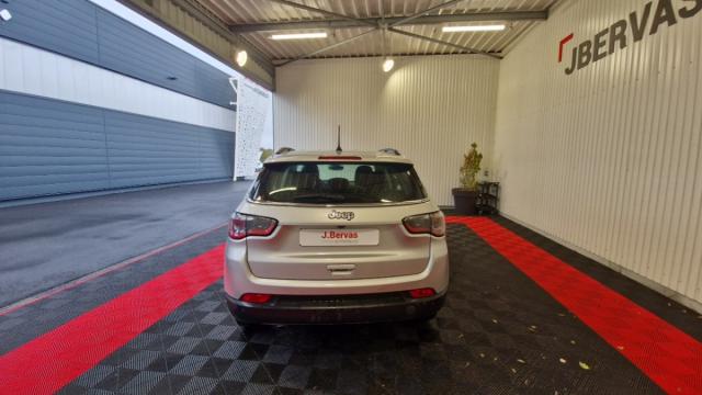 Jeep Compass image 3