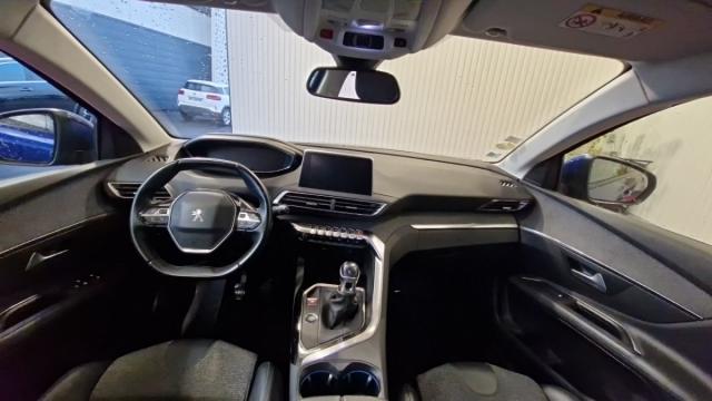 Peugeot 3008 image 8