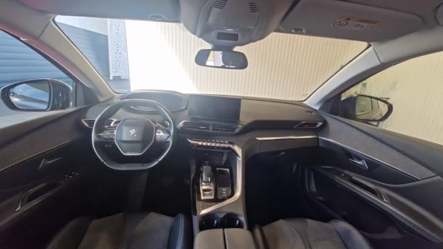 Peugeot 3008 image 2