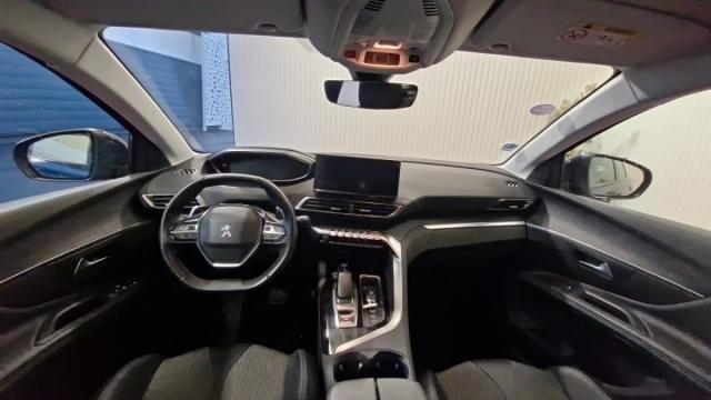 Peugeot 3008 image 9