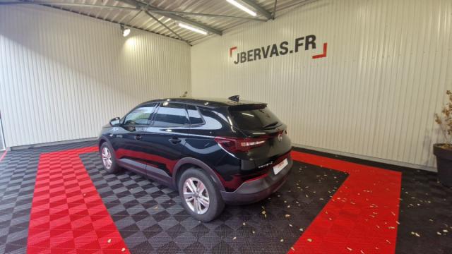 Opel Grandland image 1