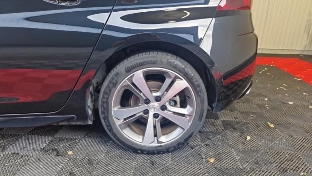 Peugeot 308 image 8