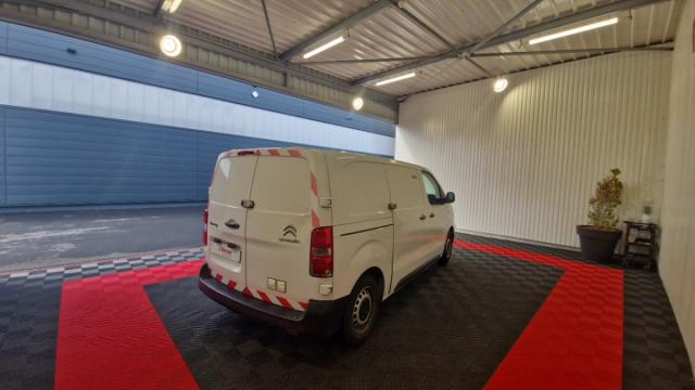 Citroen Jumpy image 7