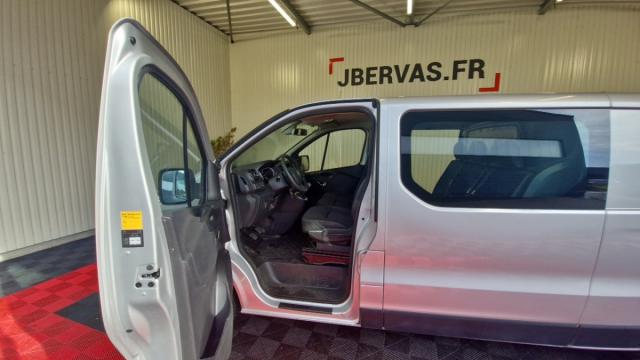 Renault Trafic image 7