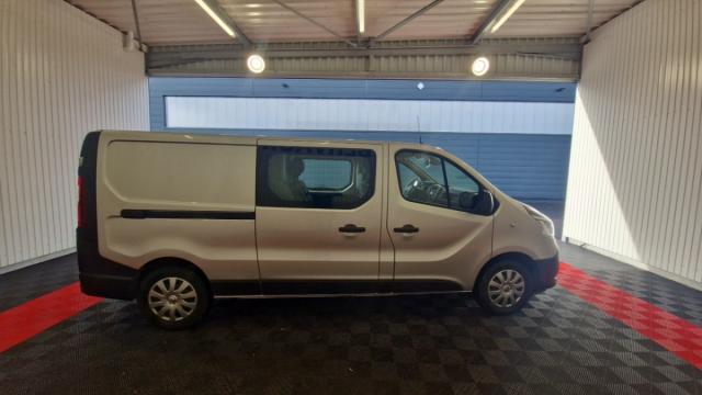 Renault Trafic image 9
