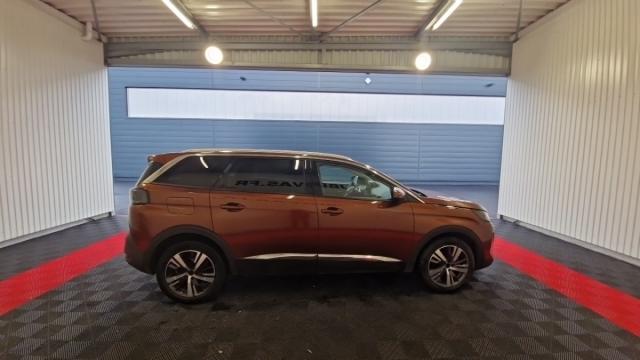 Peugeot 5008 image 8