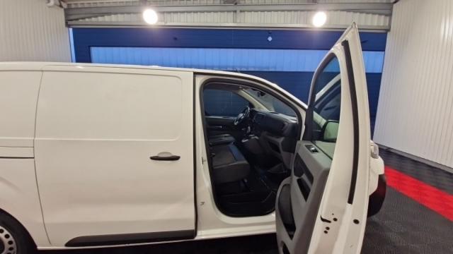 Peugeot Expert image 2