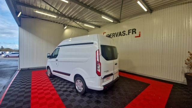 Ford Transit Custom image 4