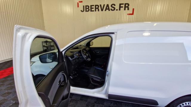 Renault Express Van image 5