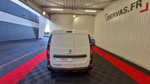 Renault Express Van image 9