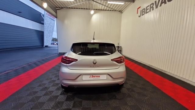 Renault Clio image 9