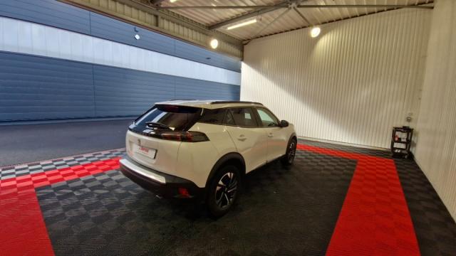 Peugeot 2008 image 4