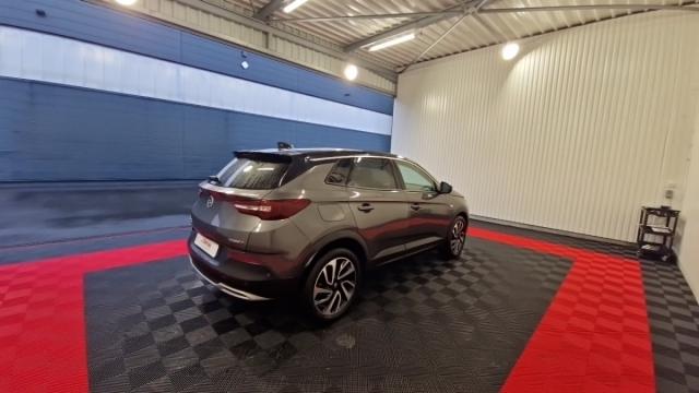 Opel Grandland image 8