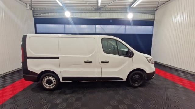 Renault Trafic image 4