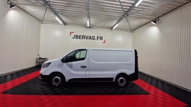 Renault Trafic image 8