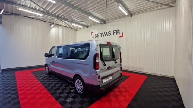 Renault Trafic image 9